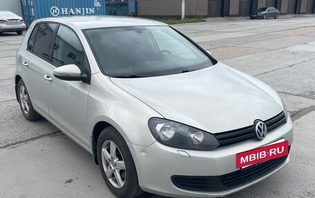 Volkswagen Golf VI, 2011 год, 800 000 рублей, 2 фотография