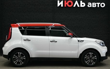 KIA Soul II рестайлинг, 2017 год, 1 700 000 рублей, 9 фотография