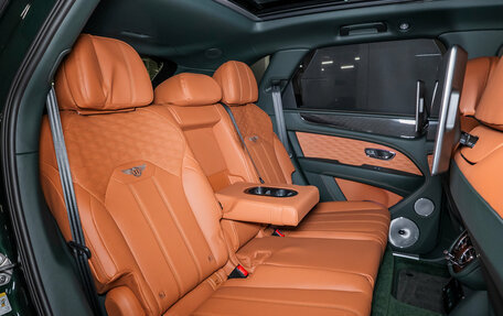 Bentley Bentayga I, 2026 год, 46 500 000 рублей, 29 фотография