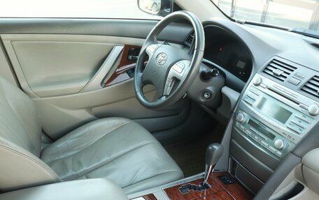 Toyota Camry, 2008 год, 1 097 000 рублей, 6 фотография