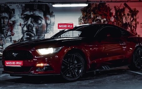 Ford Mustang VI рестайлинг, 2015 год, 2 790 000 рублей, 3 фотография