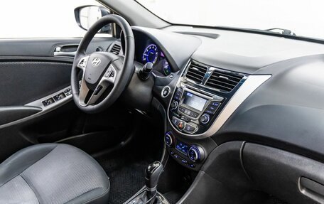 Hyundai Solaris II рестайлинг, 2014 год, 1 068 000 рублей, 30 фотография