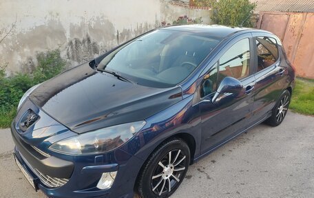 Peugeot 308 II, 2008 год, 7 фотография