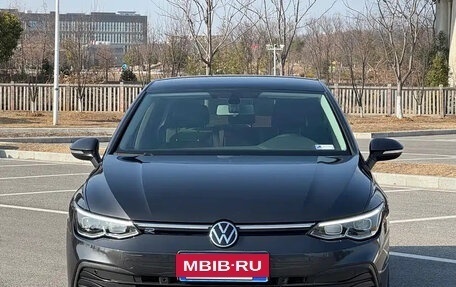 Volkswagen Golf VIII, 2022 год, 1 440 000 рублей, 2 фотография