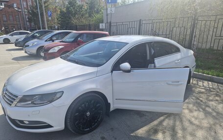 Volkswagen Passat CC I рестайлинг, 2014 год, 1 890 000 рублей, 1 фотография