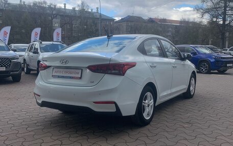 Hyundai Solaris II рестайлинг, 2017 год, 1 378 000 рублей, 5 фотография