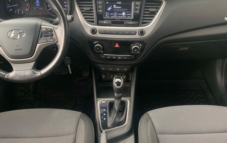 Hyundai Solaris II рестайлинг, 2017 год, 1 378 000 рублей, 21 фотография