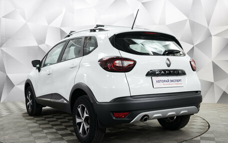 Renault Kaptur I рестайлинг, 2022 год, 1 790 000 рублей, 3 фотография