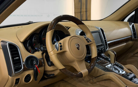 Porsche Cayenne III, 2010 год, 2 950 000 рублей, 7 фотография