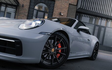 Porsche 911, 2020 год, 15 300 000 рублей, 10 фотография