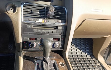 Audi Q7, 2006 год, 900 000 рублей, 15 фотография