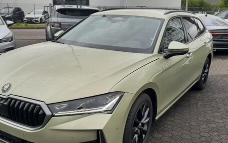 Skoda Superb, 2025 год, 4 325 470 рублей, 3 фотография