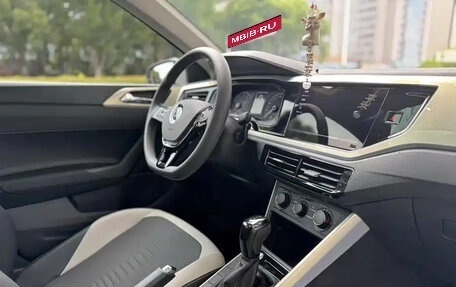 Volkswagen Polo, 2021 год, 1 000 000 рублей, 7 фотография