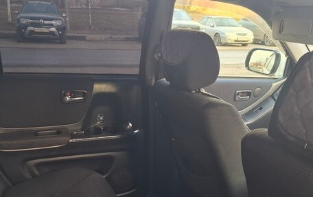 Toyota Kluger I, 2006 год, 1 100 000 рублей, 12 фотография