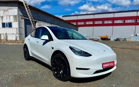 Tesla Model Y I, 2021 год, 4 620 000 рублей, 1 фотография