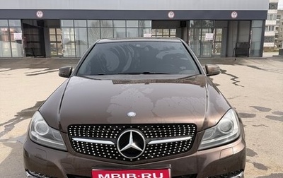 Mercedes-Benz C-Класс, 2013 год, 1 300 000 рублей, 1 фотография