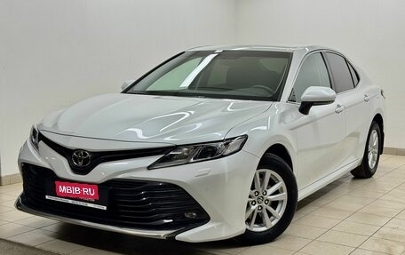 Toyota Camry, 2020 год, 3 180 000 рублей, 1 фотография