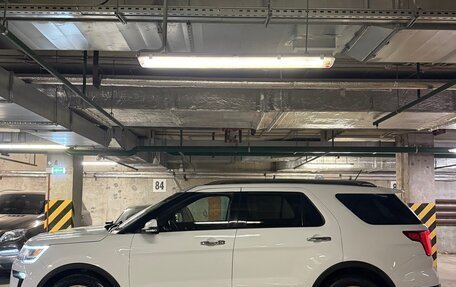 Ford Explorer VI, 2018 год, 2 800 000 рублей, 6 фотография