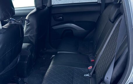 Mitsubishi Outlander III рестайлинг 3, 2008 год, 1 050 000 рублей, 7 фотография