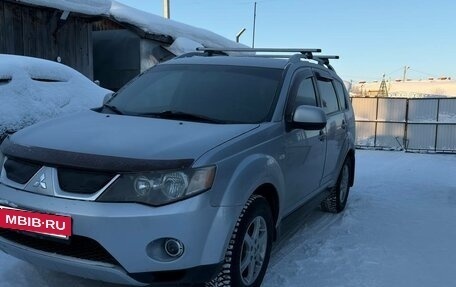 Mitsubishi Outlander III рестайлинг 3, 2008 год, 1 050 000 рублей, 5 фотография