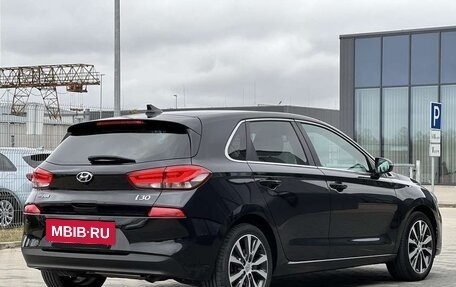 Hyundai i30 III, 2019 год, 985 000 рублей, 3 фотография