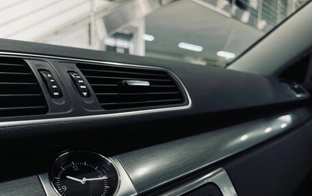 Volkswagen Passat B7, 2014 год, 1 299 900 рублей, 20 фотография