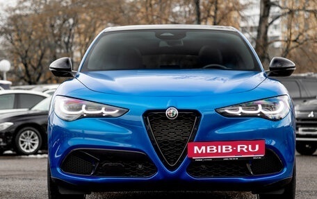 Alfa Romeo Stelvio, 2025 год, 8 300 000 рублей, 4 фотография