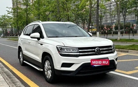 Volkswagen Tharu, 2021 год, 1 360 000 рублей, 3 фотография