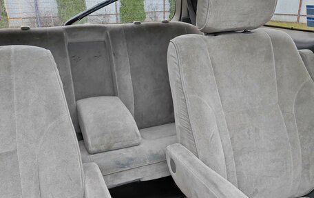 Toyota Estima III рестайлинг -2, 2001 год, 590 000 рублей, 10 фотография