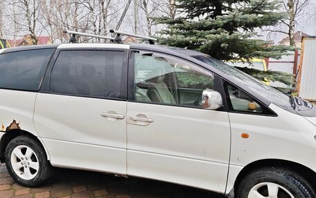 Toyota Estima III рестайлинг -2, 2001 год, 590 000 рублей, 13 фотография