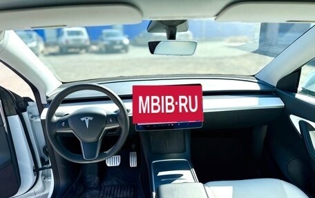 Tesla Model Y I, 2021 год, 4 620 000 рублей, 10 фотография