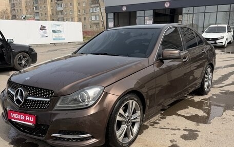 Mercedes-Benz C-Класс, 2013 год, 1 300 000 рублей, 2 фотография