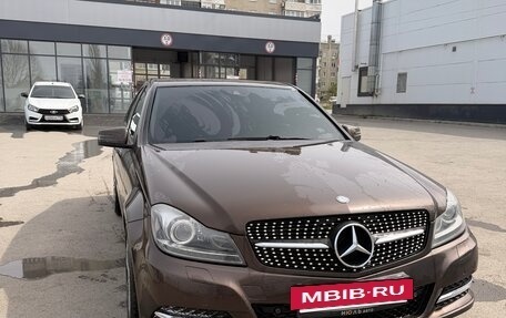 Mercedes-Benz C-Класс, 2013 год, 1 300 000 рублей, 9 фотография