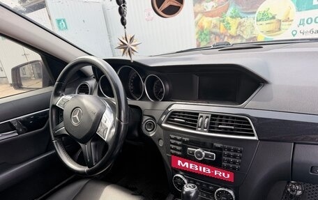 Mercedes-Benz C-Класс, 2013 год, 1 300 000 рублей, 14 фотография