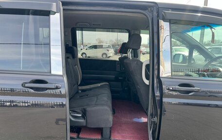 Honda Stepwgn IV, 2010 год, 1 379 000 рублей, 17 фотография