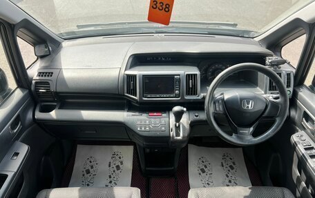 Honda Stepwgn IV, 2010 год, 1 379 000 рублей, 16 фотография