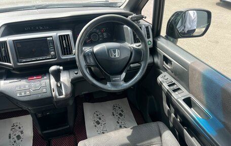 Honda Stepwgn IV, 2010 год, 1 379 000 рублей, 15 фотография