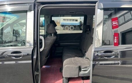 Honda Stepwgn IV, 2010 год, 1 379 000 рублей, 18 фотография