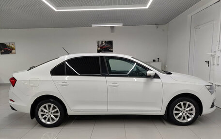 Skoda Rapid II, 2021 год, 1 445 000 рублей, 4 фотография