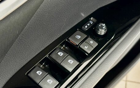 Toyota Camry, 2020 год, 3 180 000 рублей, 16 фотография