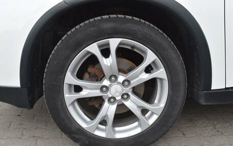 Mitsubishi Outlander III рестайлинг 3, 2014 год, 1 575 000 рублей, 9 фотография