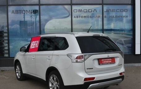 Mitsubishi Outlander III рестайлинг 3, 2014 год, 1 575 000 рублей, 7 фотография