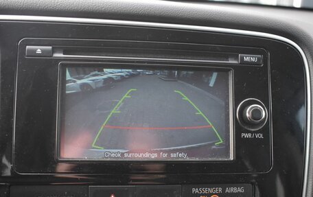 Mitsubishi Outlander III рестайлинг 3, 2014 год, 1 575 000 рублей, 15 фотография