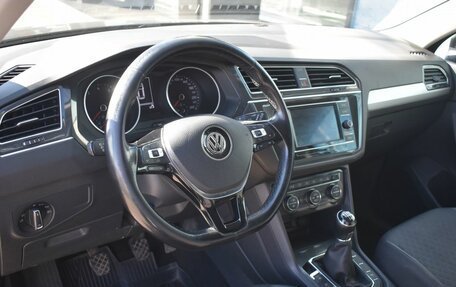 Volkswagen Tiguan II, 2017 год, 2 145 000 рублей, 13 фотография
