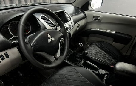 Mitsubishi L200 IV рестайлинг, 2010 год, 1 299 900 рублей, 5 фотография