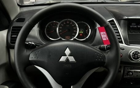 Mitsubishi L200 IV рестайлинг, 2010 год, 1 299 900 рублей, 10 фотография