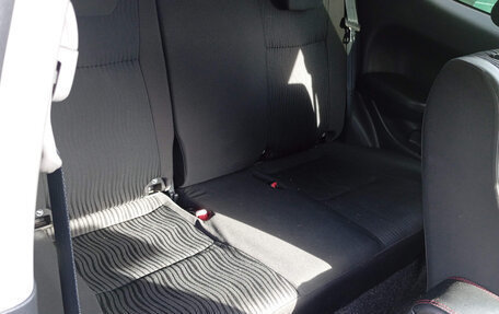 Suzuki Swift IV, 2011 год, 980 000 рублей, 12 фотография