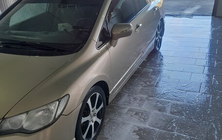 Honda Civic VIII, 2008 год, 525 000 рублей, 2 фотография
