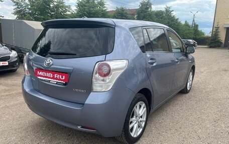 Toyota Verso I, 2009 год, 990 000 рублей, 4 фотография