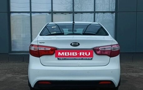 KIA Rio III рестайлинг, 2013 год, 799 000 рублей, 7 фотография